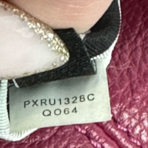 Kate Spade leather crossbody in fuchsia pink - Picture 10 of 10